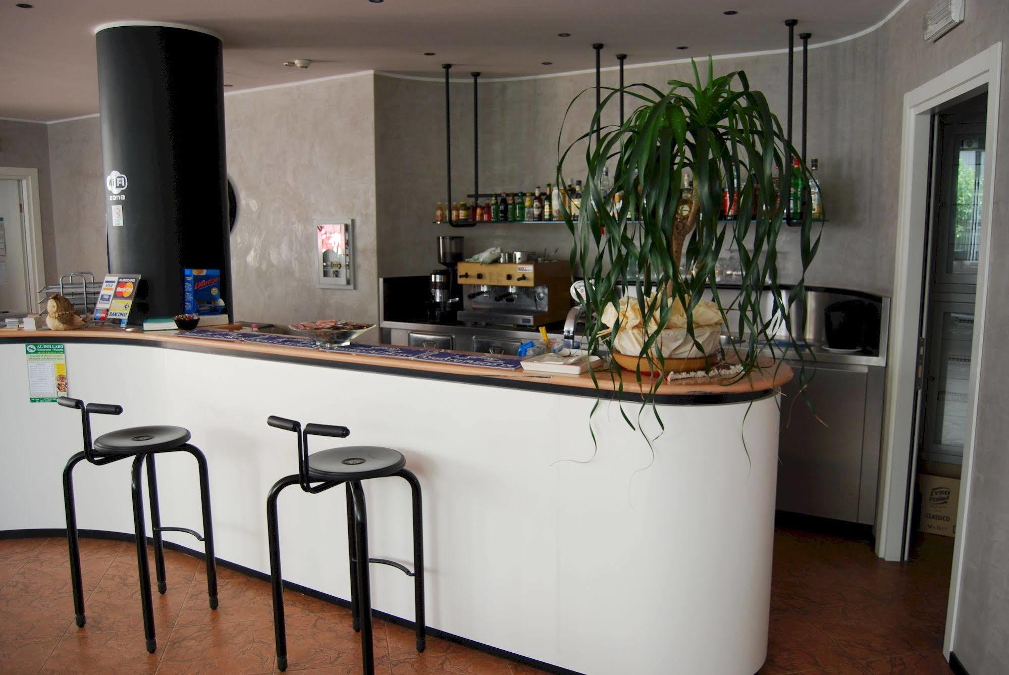 B&B Moresco Cattolica Exterior foto